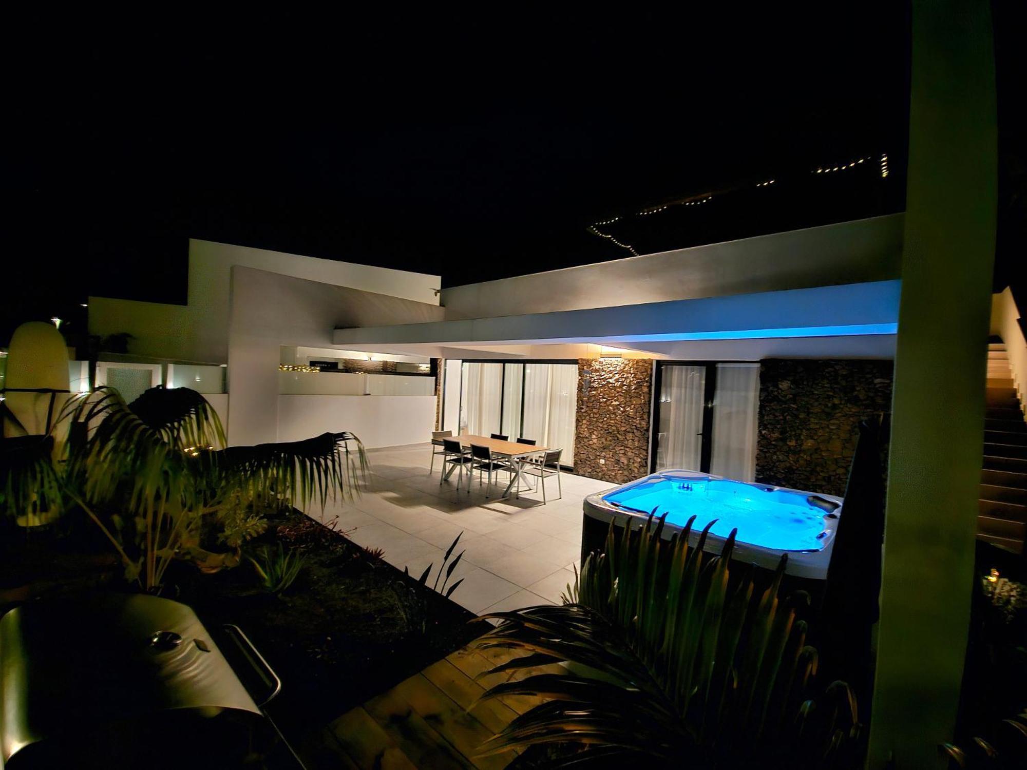 Villa Lokahi *
