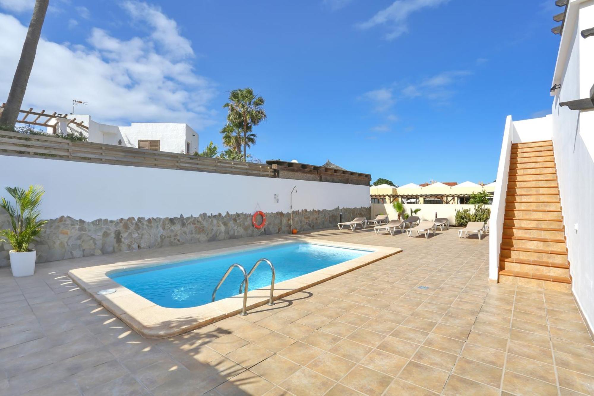 Residencia Lena Corralejo