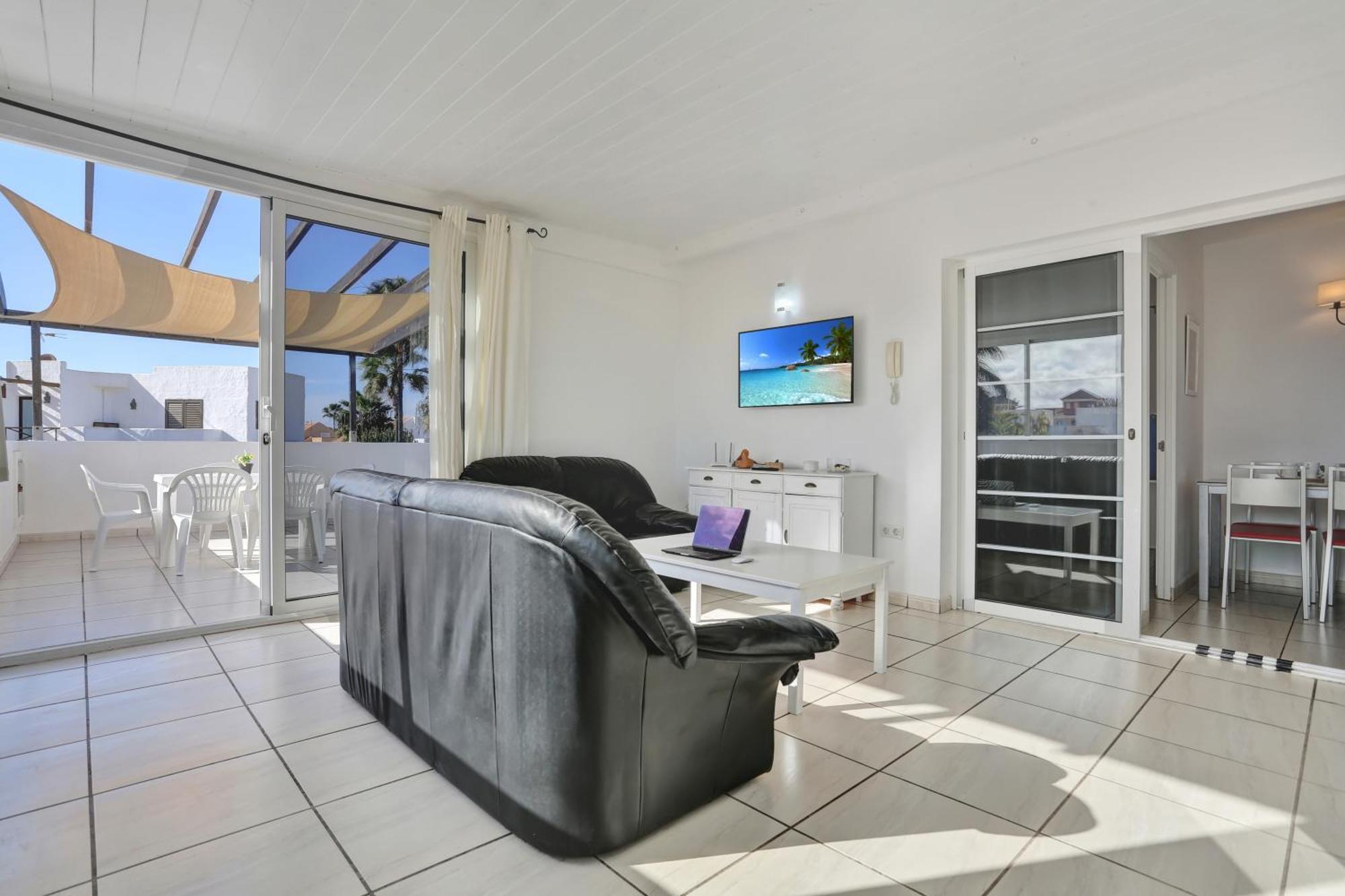 Residencia Lena Apartment