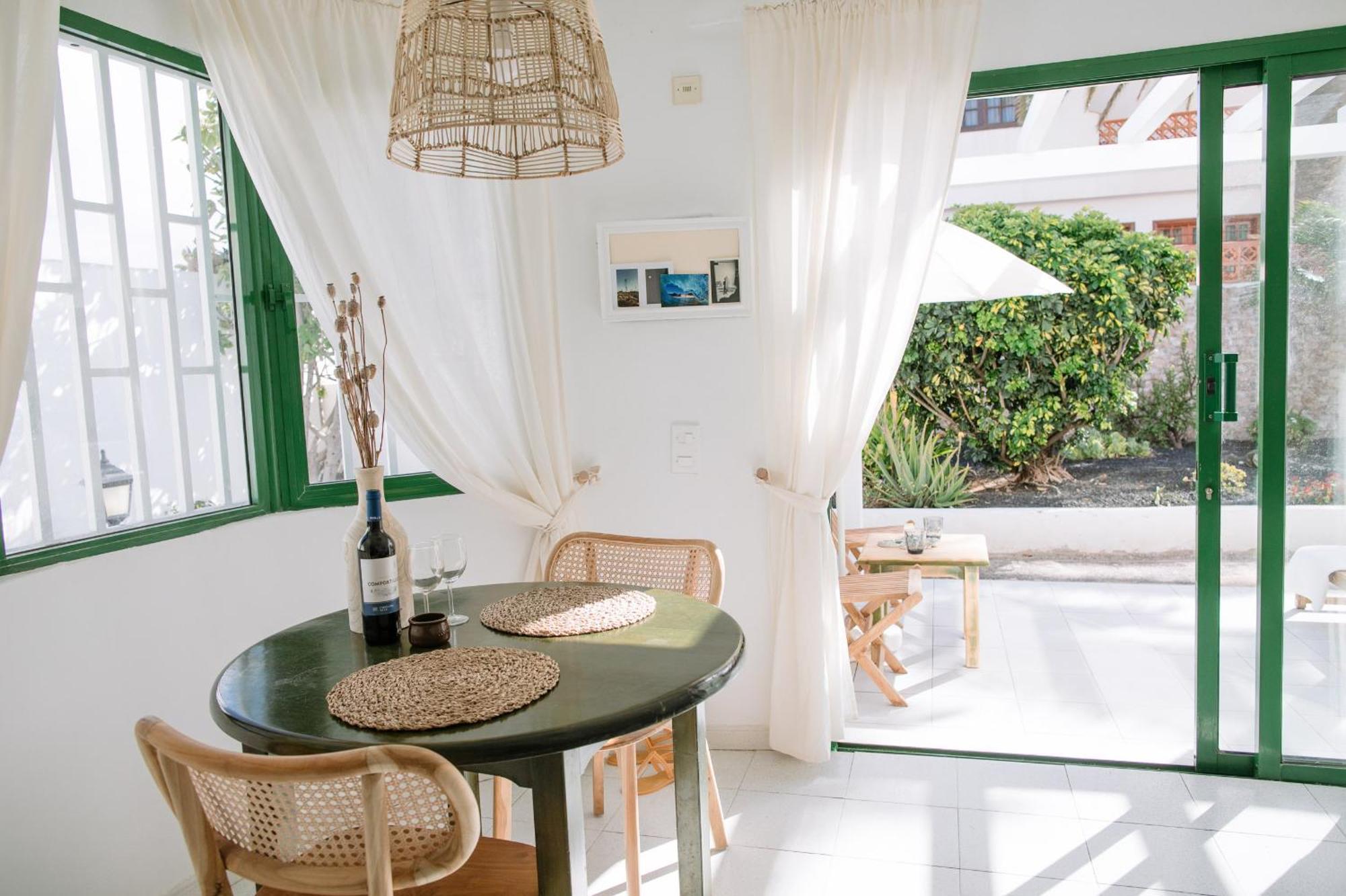 'casa Ola' Relax In Style By The Sea Apartment