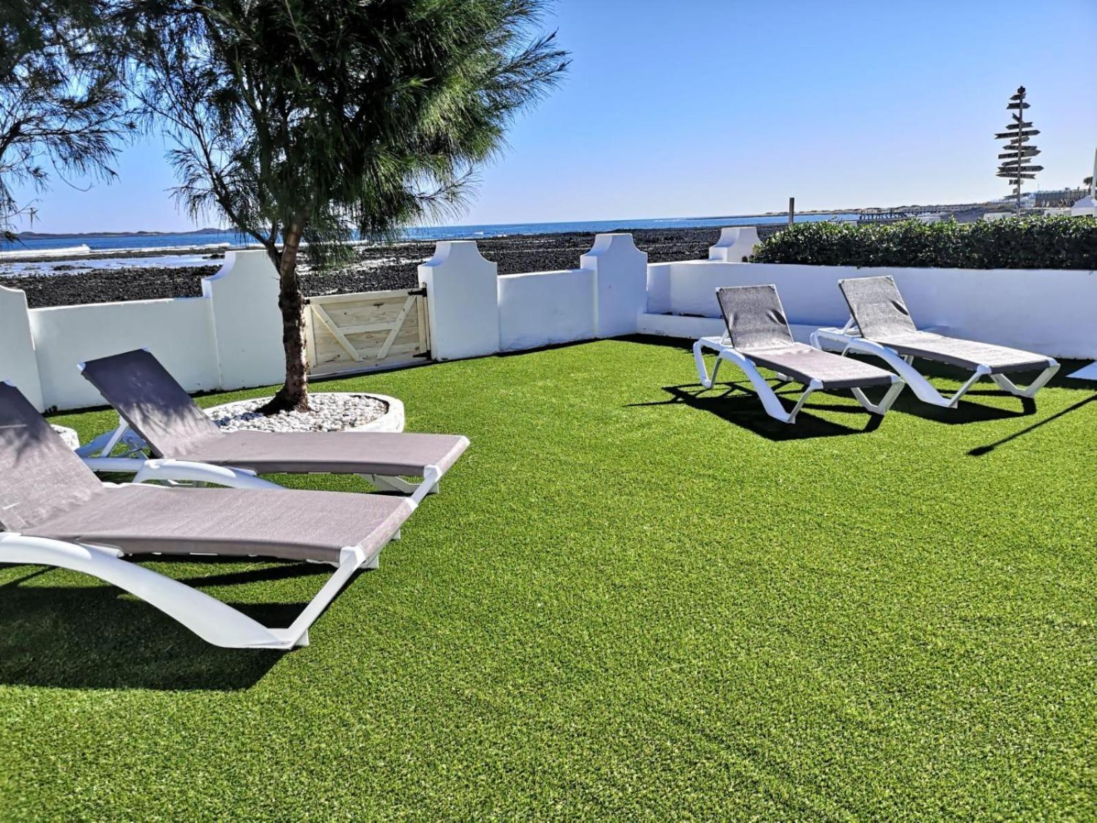 Casa Dalia, Frontbeach, Piscina, Holiday home *