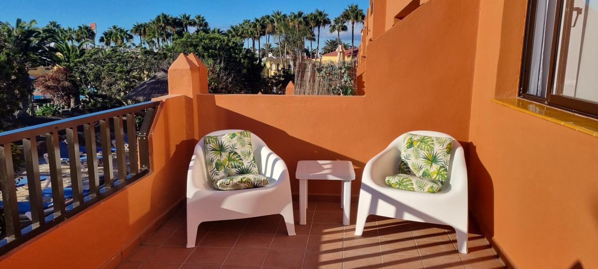 In Mit Grosser Terrasse * Corralejo