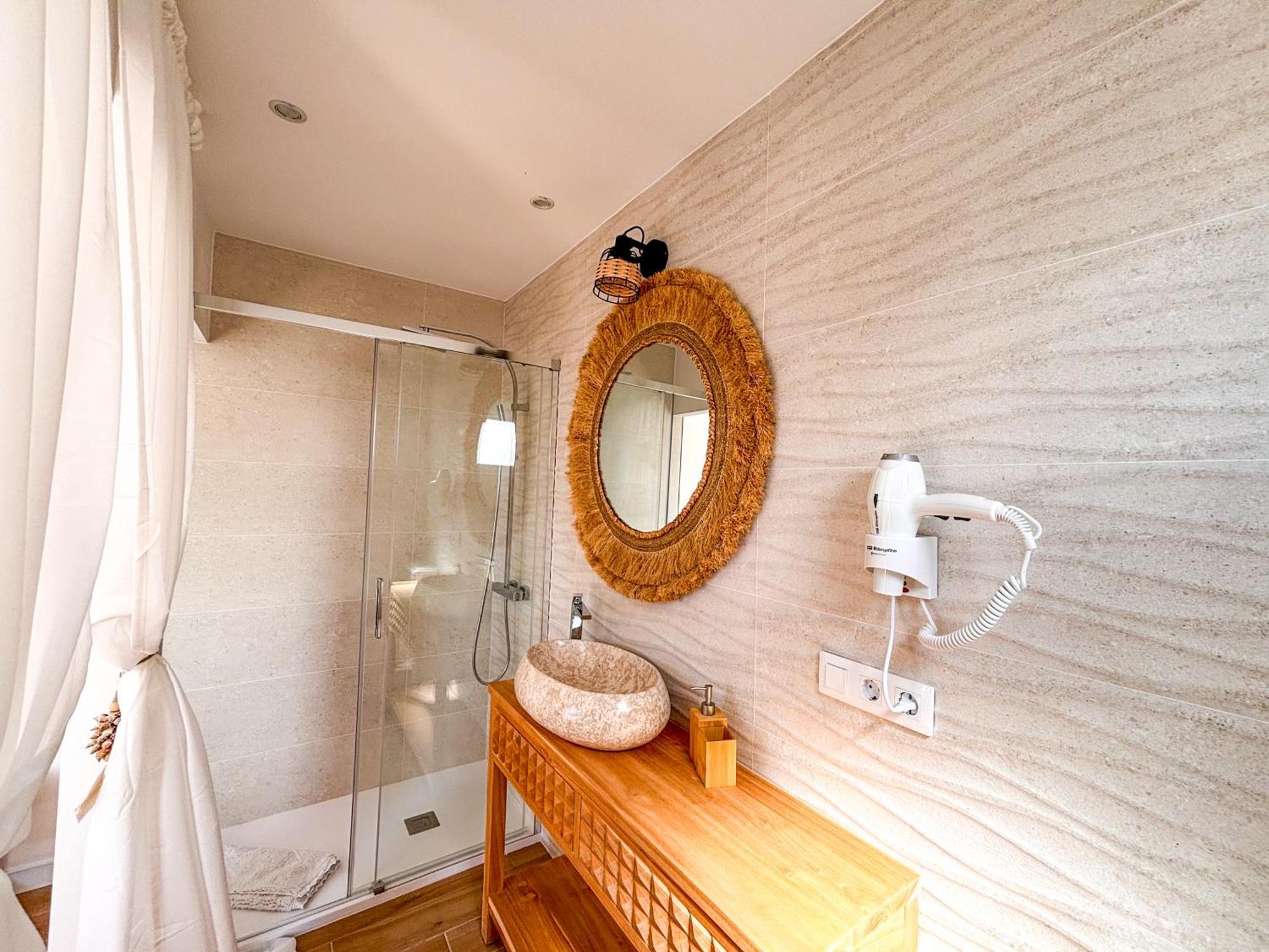 Chakra House Fuerteventura - Affordable In A Cozy Guest house Corralejo