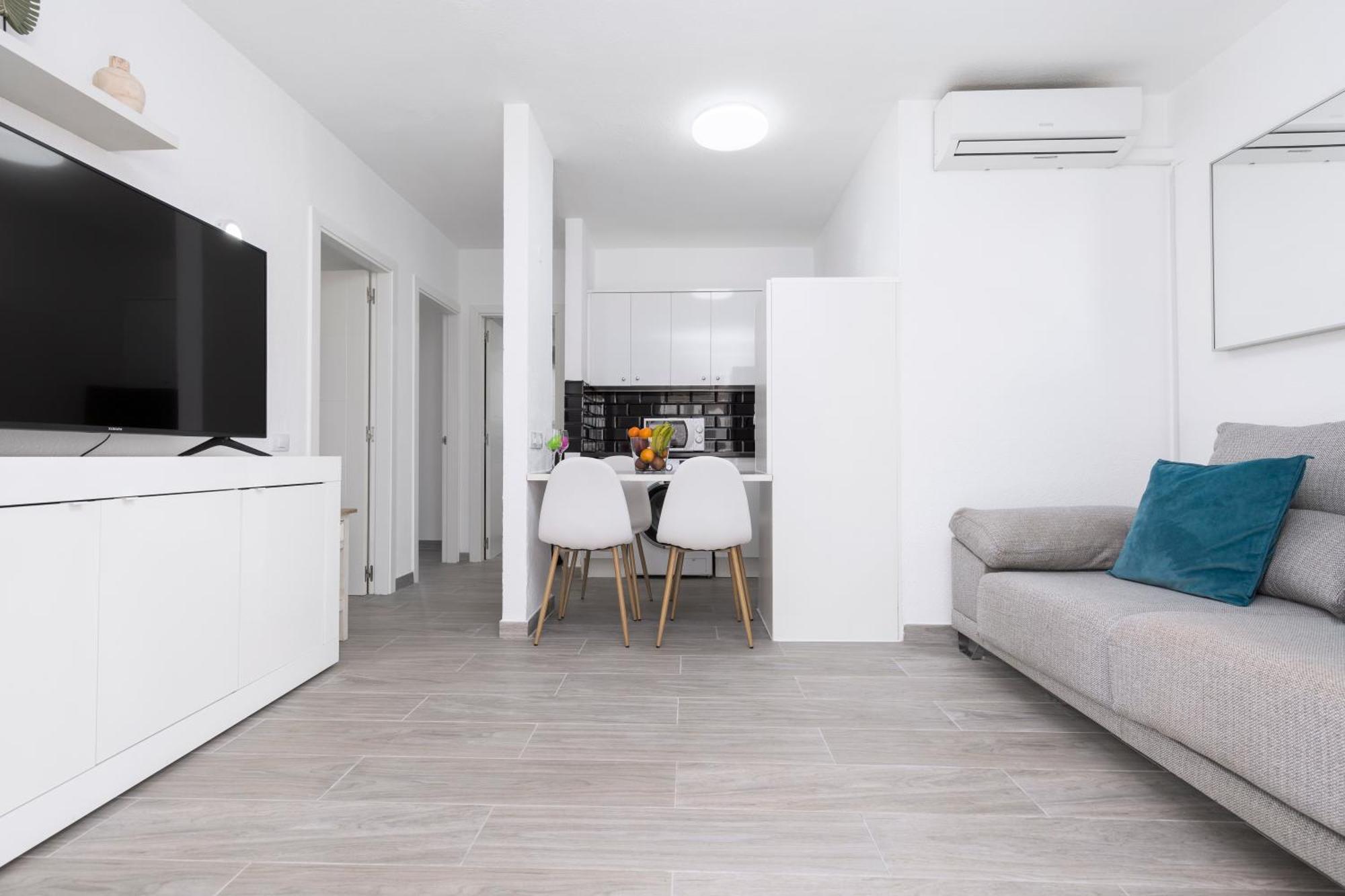 Apartment Home2book Vibrant Corralejo, Pool