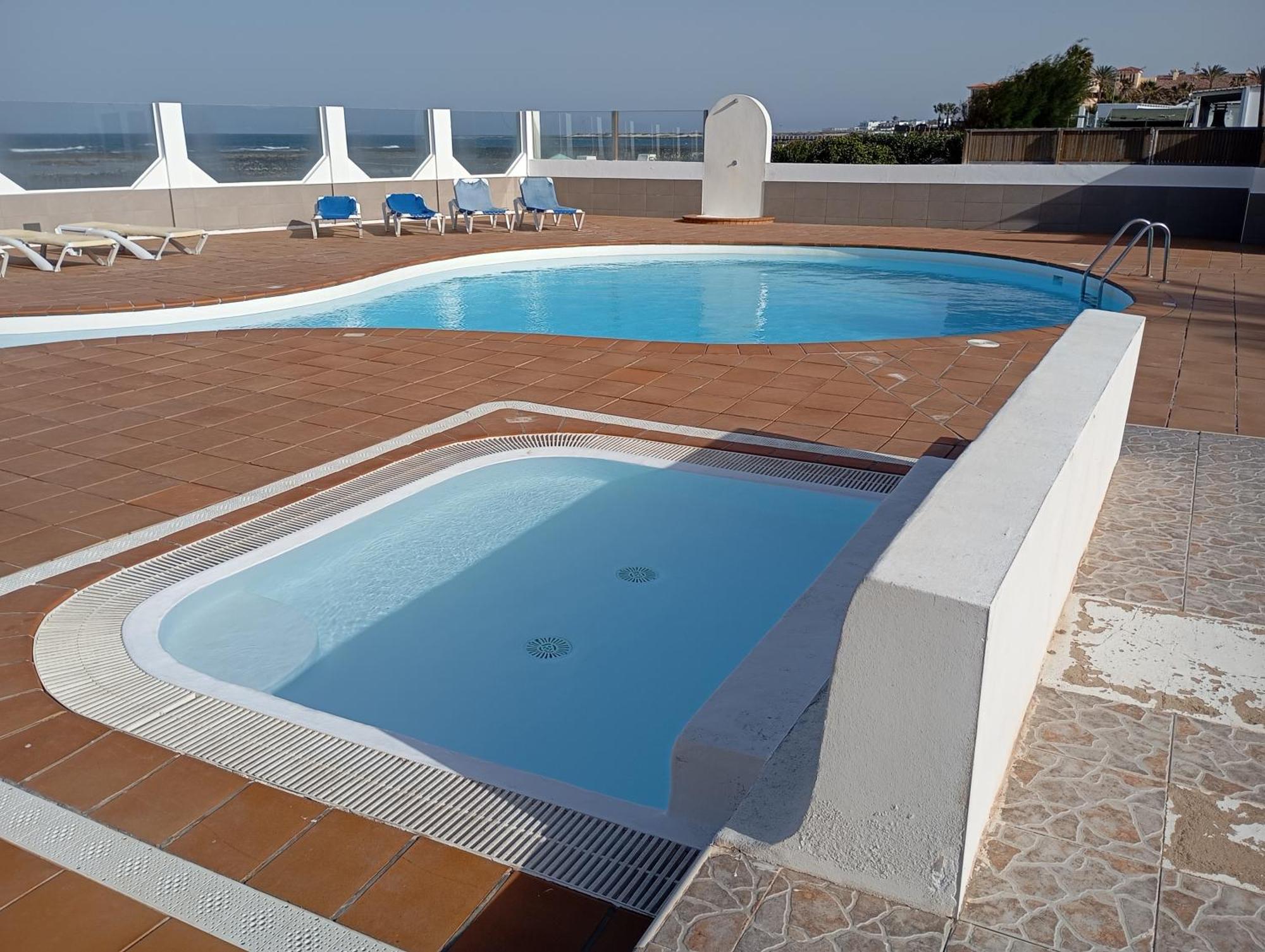 Holiday home Casa Dalia, Frontbeach, Piscina, *