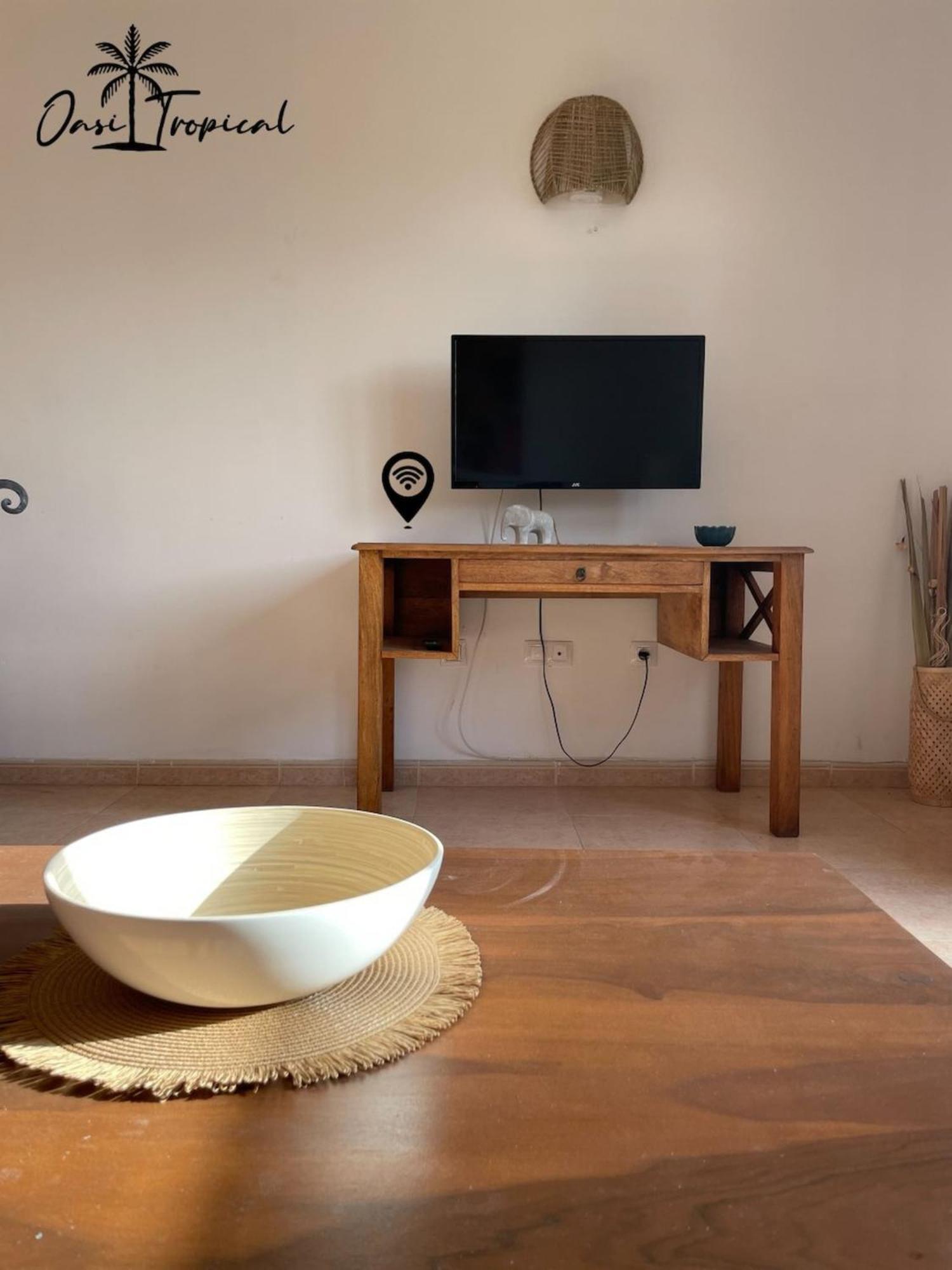 Oasi Tropical Wifi Free By Rentalfue Corralejo