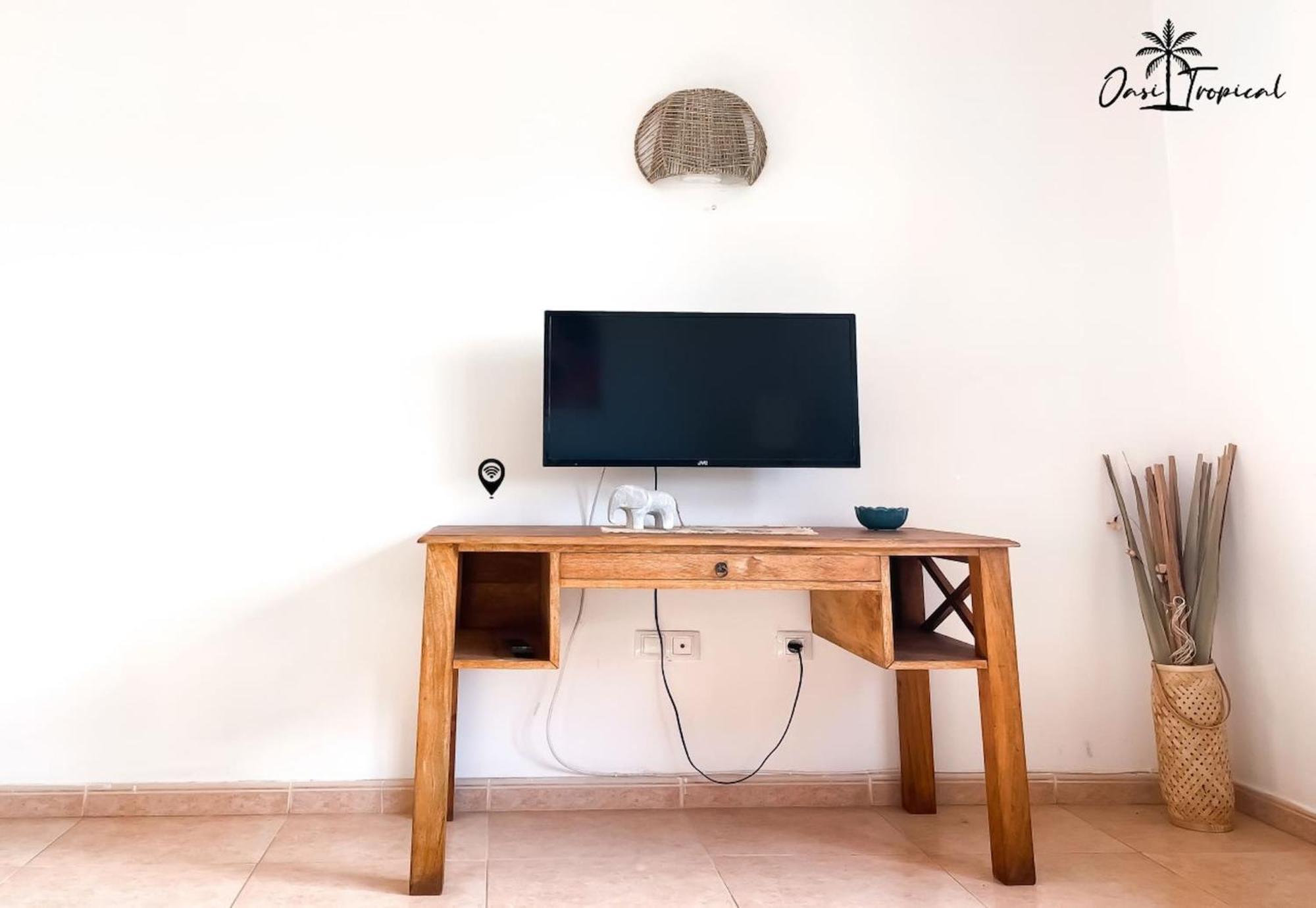 Apartment Oasi Tropical Wifi Free By Rentalfue *