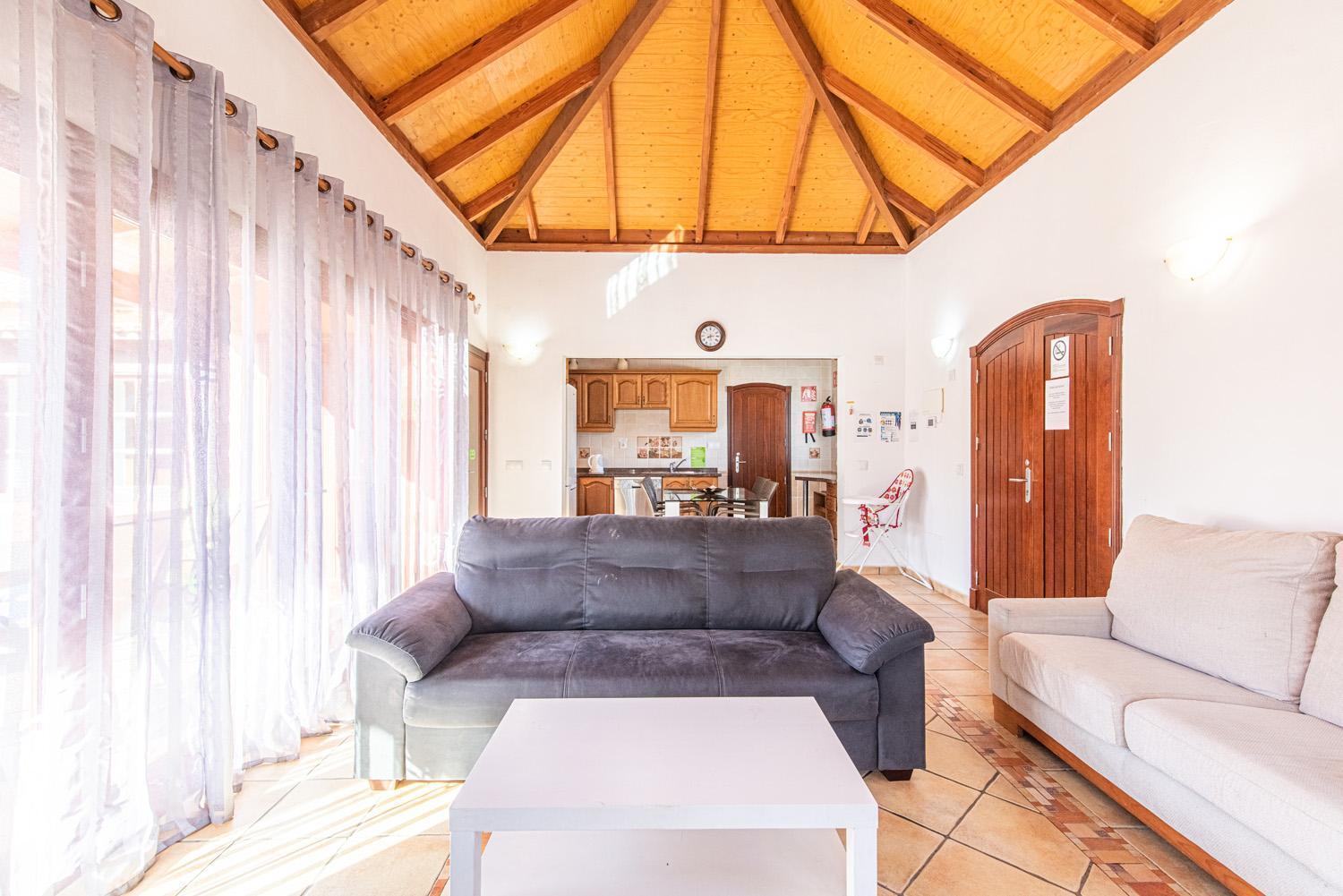 Villa Brisa Del Mar 12 *