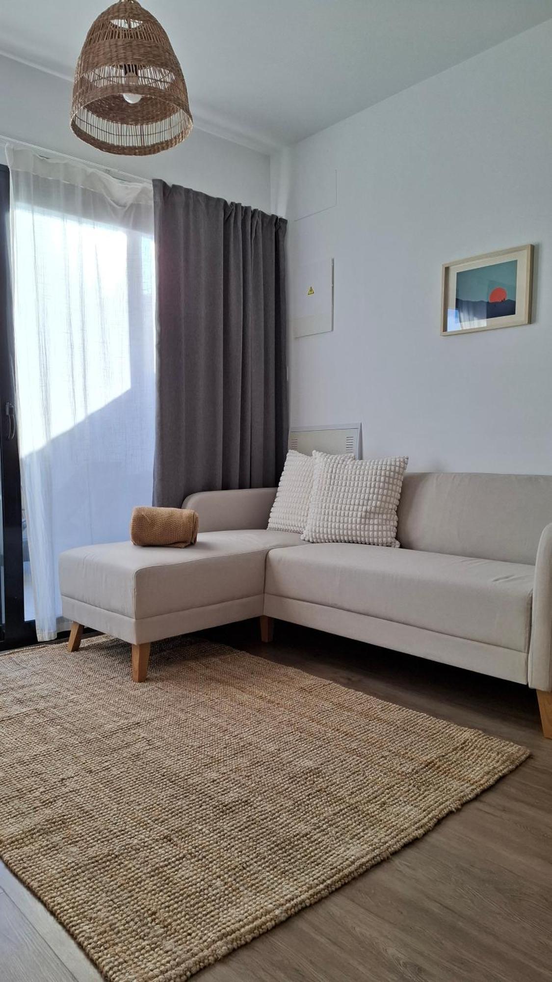 El Palmeral - House With Pool In
