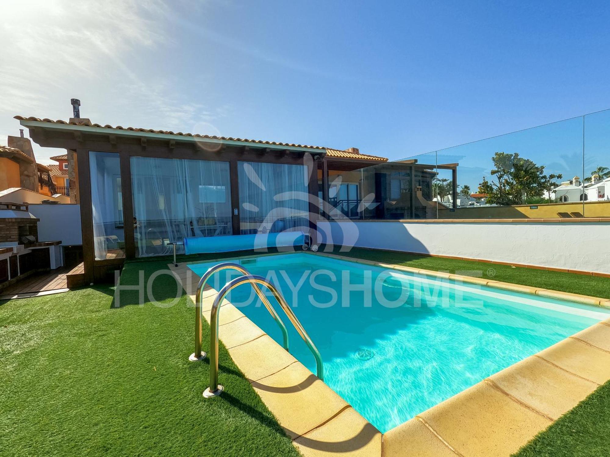 Oasis Beachfront By Holidays * Corralejo