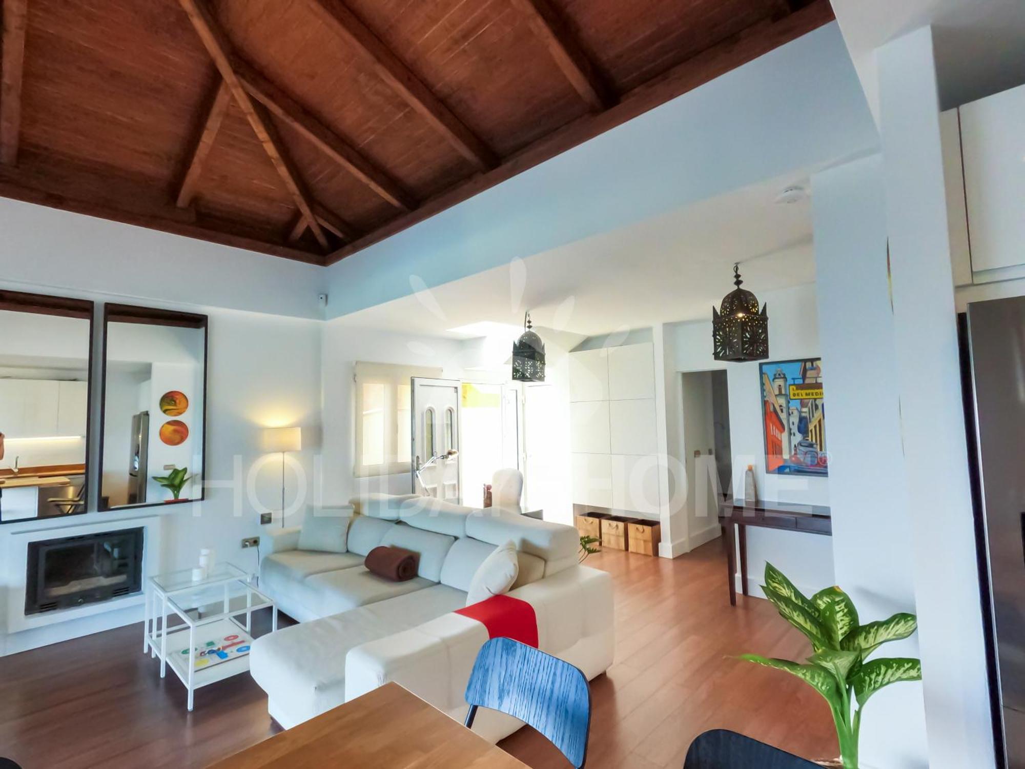 Oasis Beachfront By Holidays * Corralejo