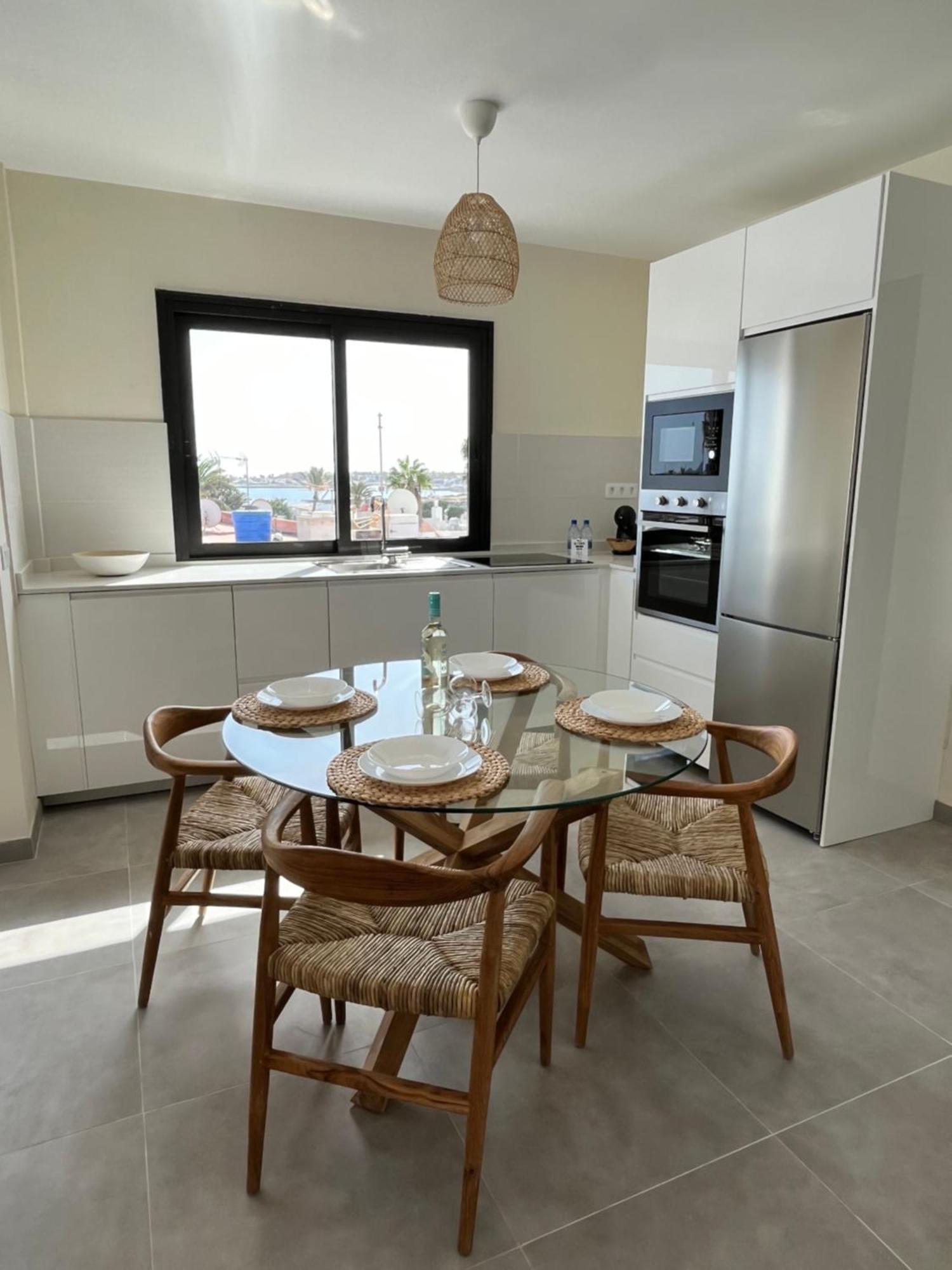 Arena Sunrise - Sea View And Main Street Apartment Corralejo