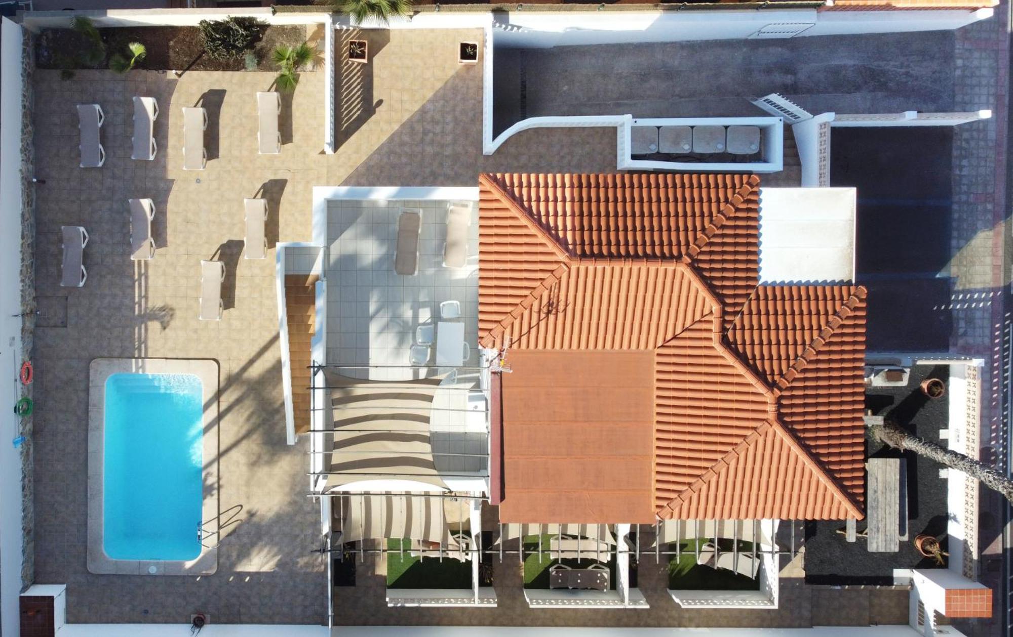 Residencia Lena Apartment