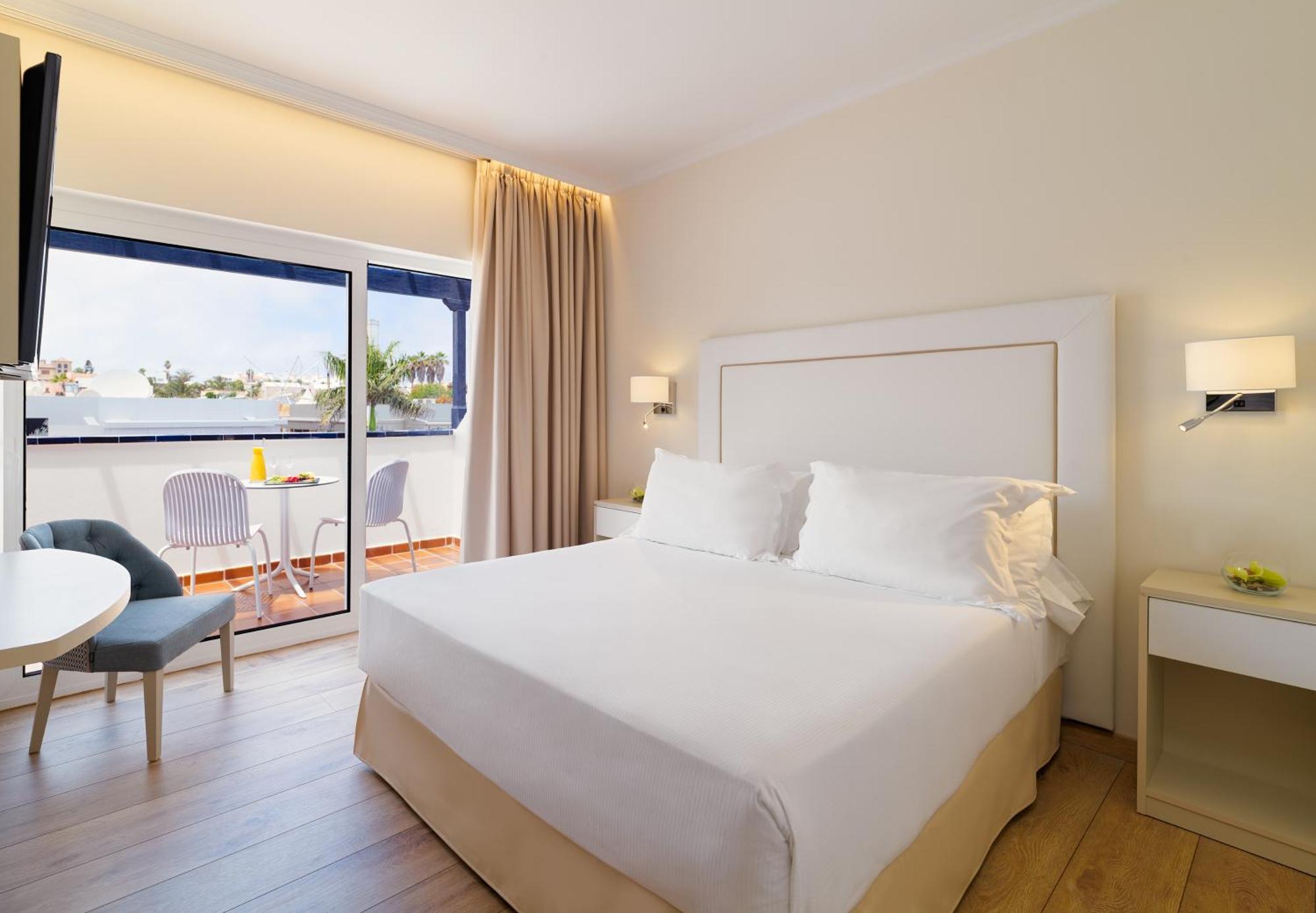 Hotel H10 Ocean Dunas - Adults Only