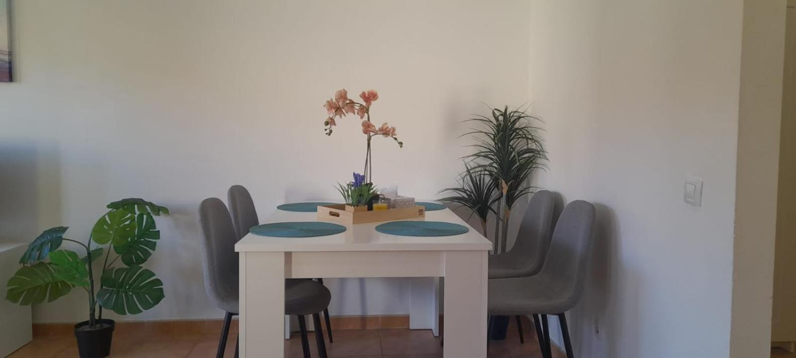 Brisas With Pool Apartment Corralejo