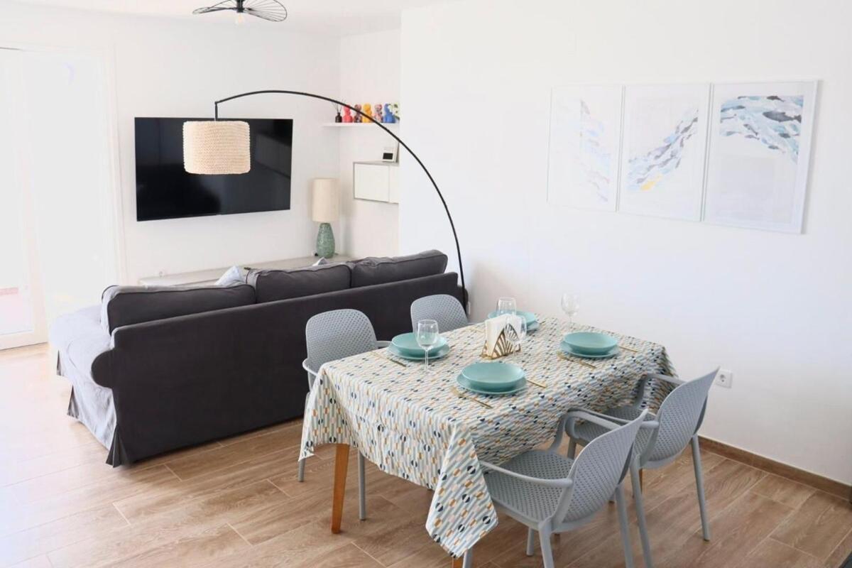 Stunning Sea View With Big Balcony In The Center Apartment Corralejo