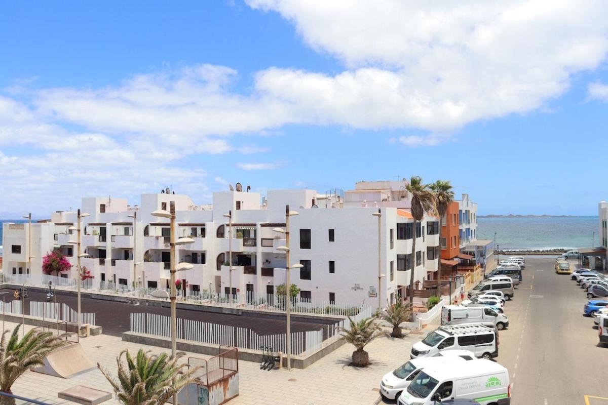Stunning Sea View With Big Balcony In The Center