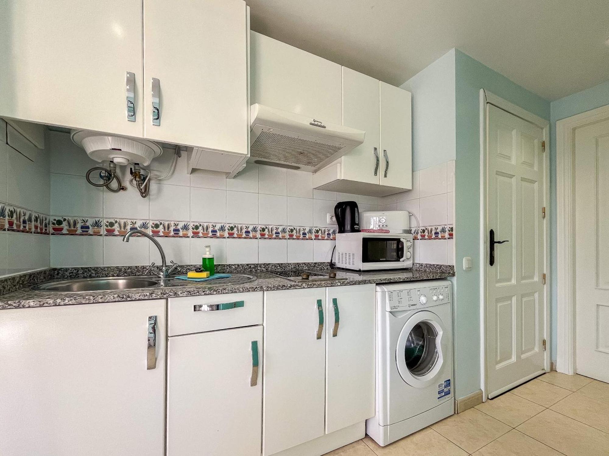 Apartment Lightbooking Oasis Royal F311 *