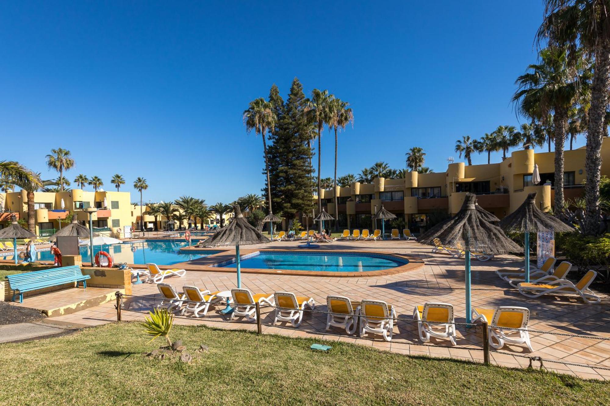 Home2book Pool & Tennis Court Cozy Apt, Apartment Corralejo