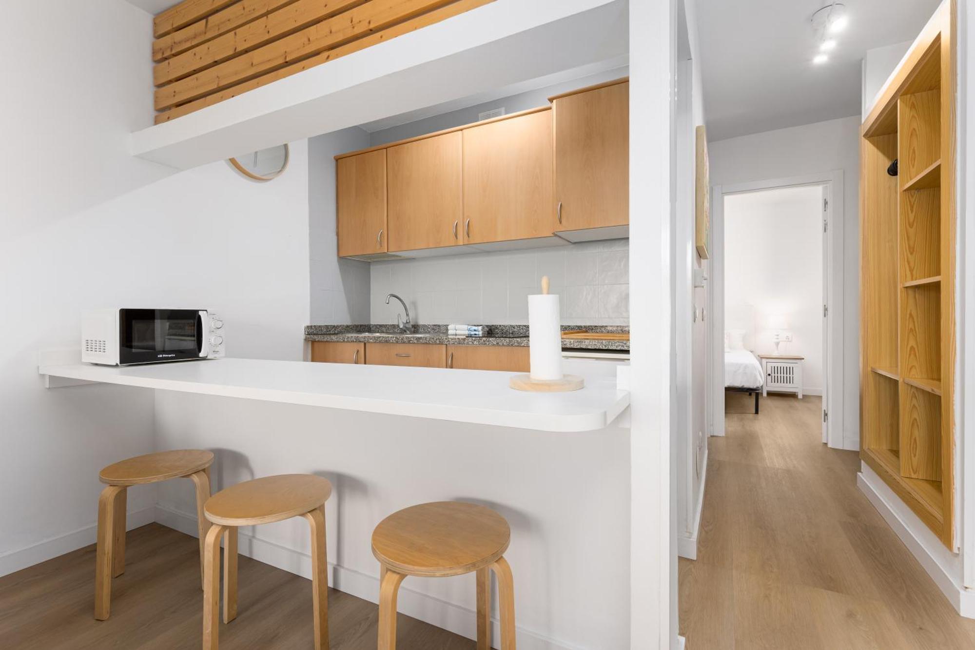 Home2book Pool & Tennis Court Cozy Apt, Apartment