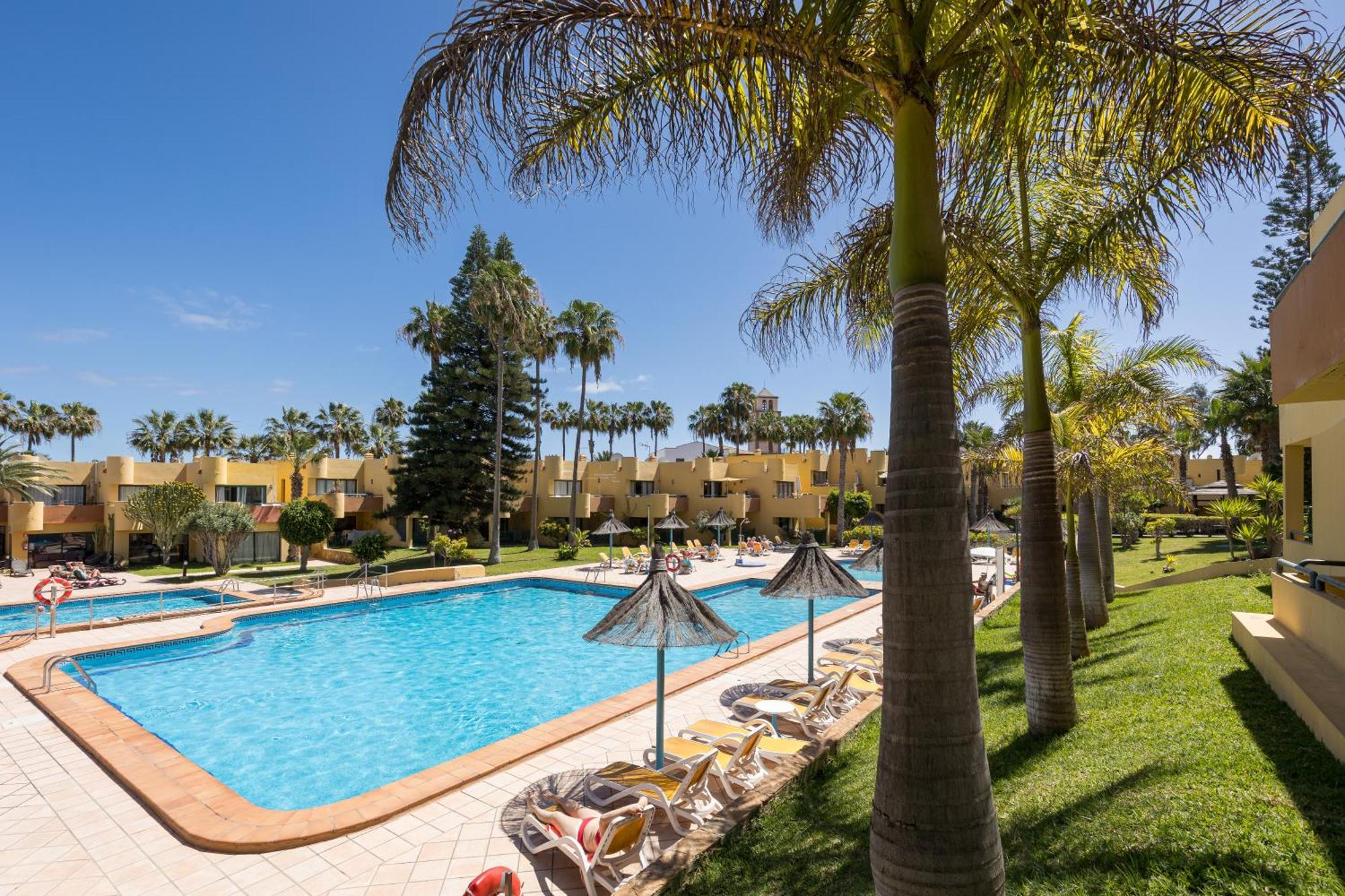 Home2book Pool & Tennis Court Cozy Apt, Apartment Corralejo