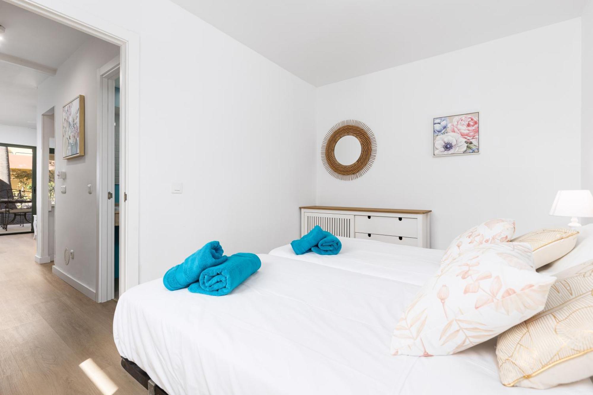 Home2book Pool & Tennis Court Cozy Apt,