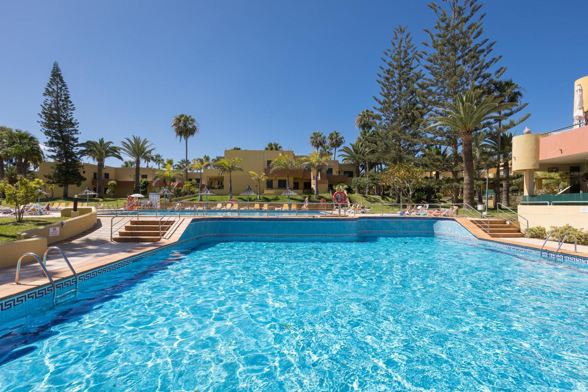 Home2book Pool & Tennis Court Cozy Apt, Corralejo
