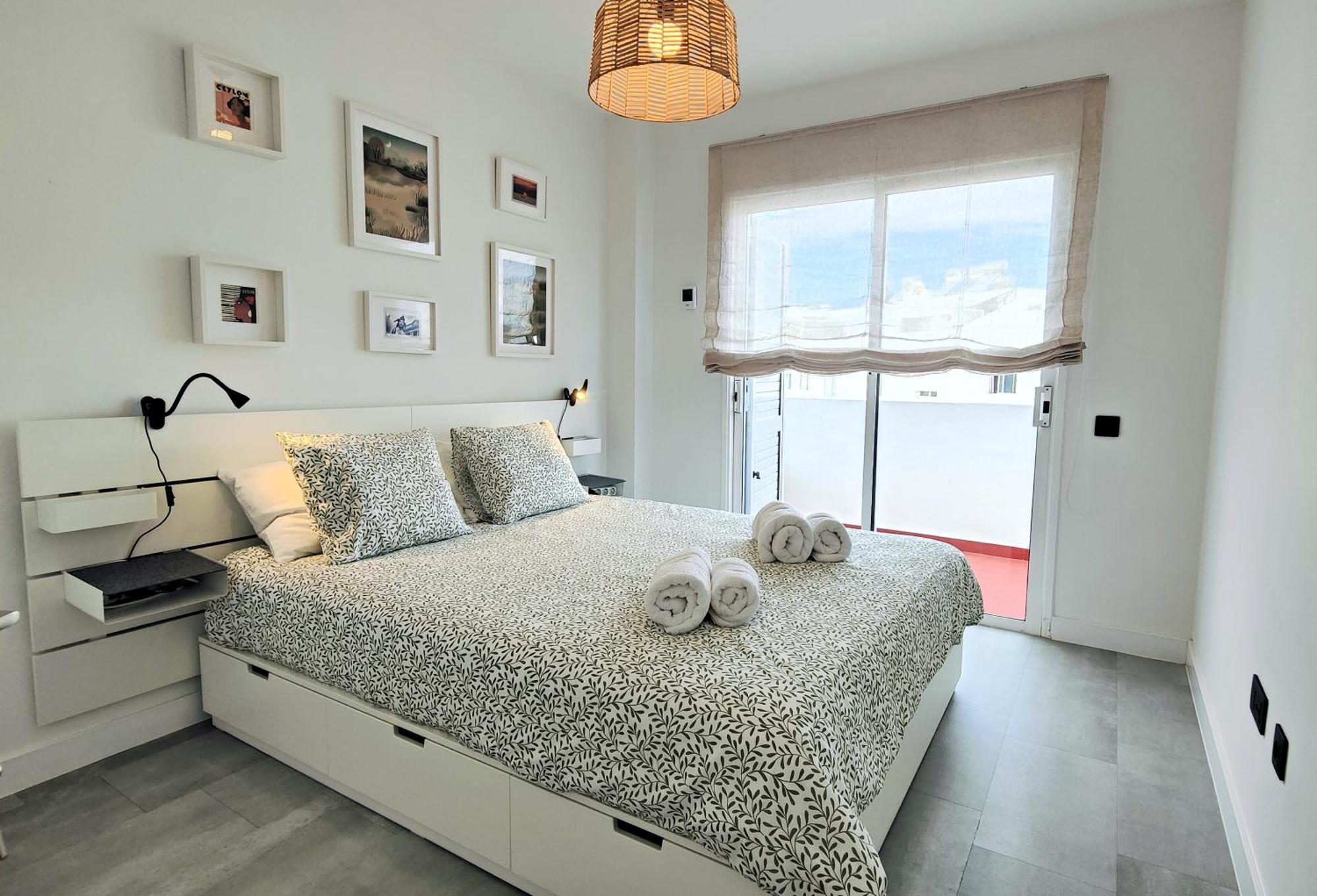 Apartment Arena Home, Chic & Sea View