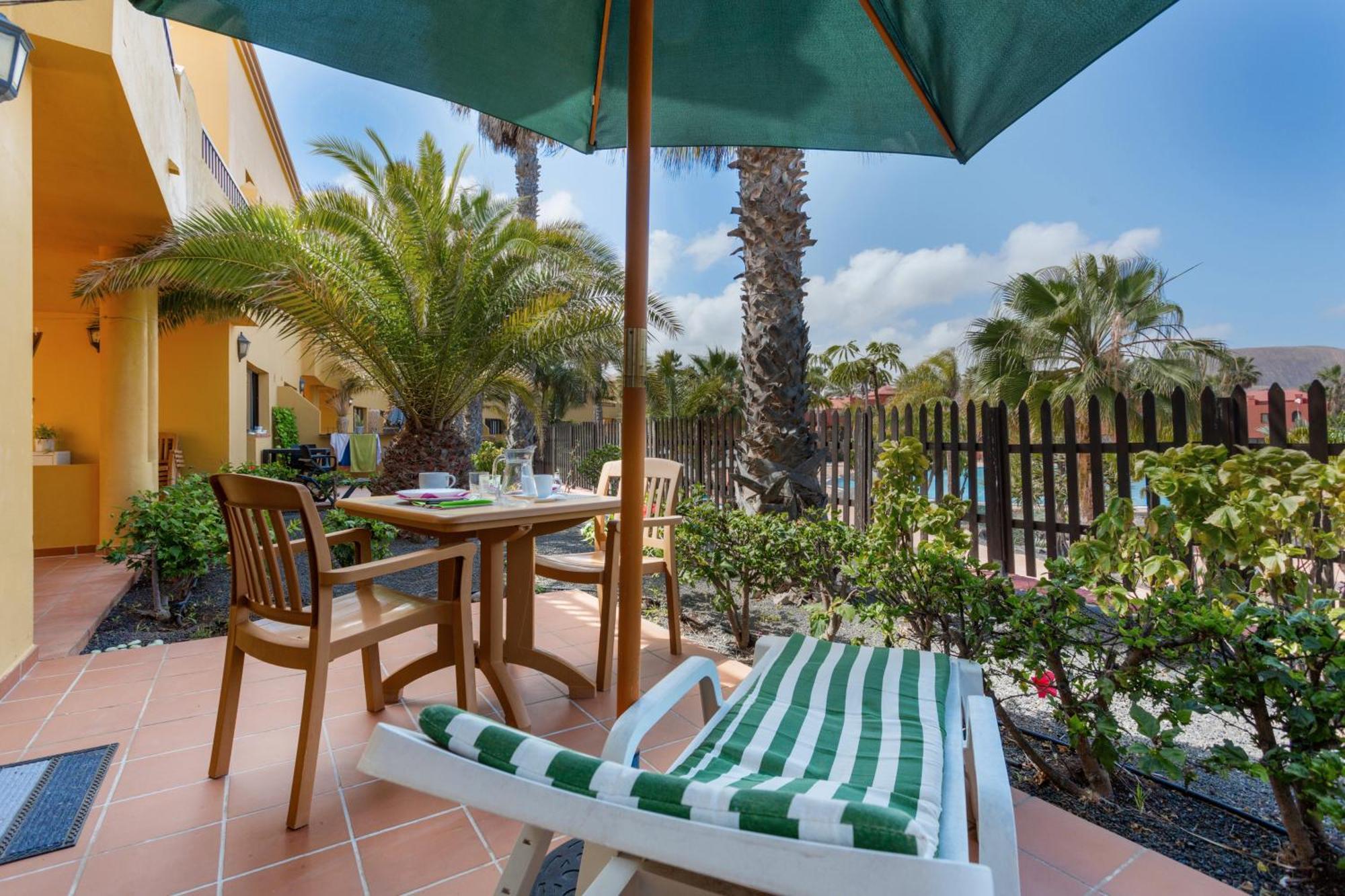 Oasis Bahia Fronte Piscine Apartment *