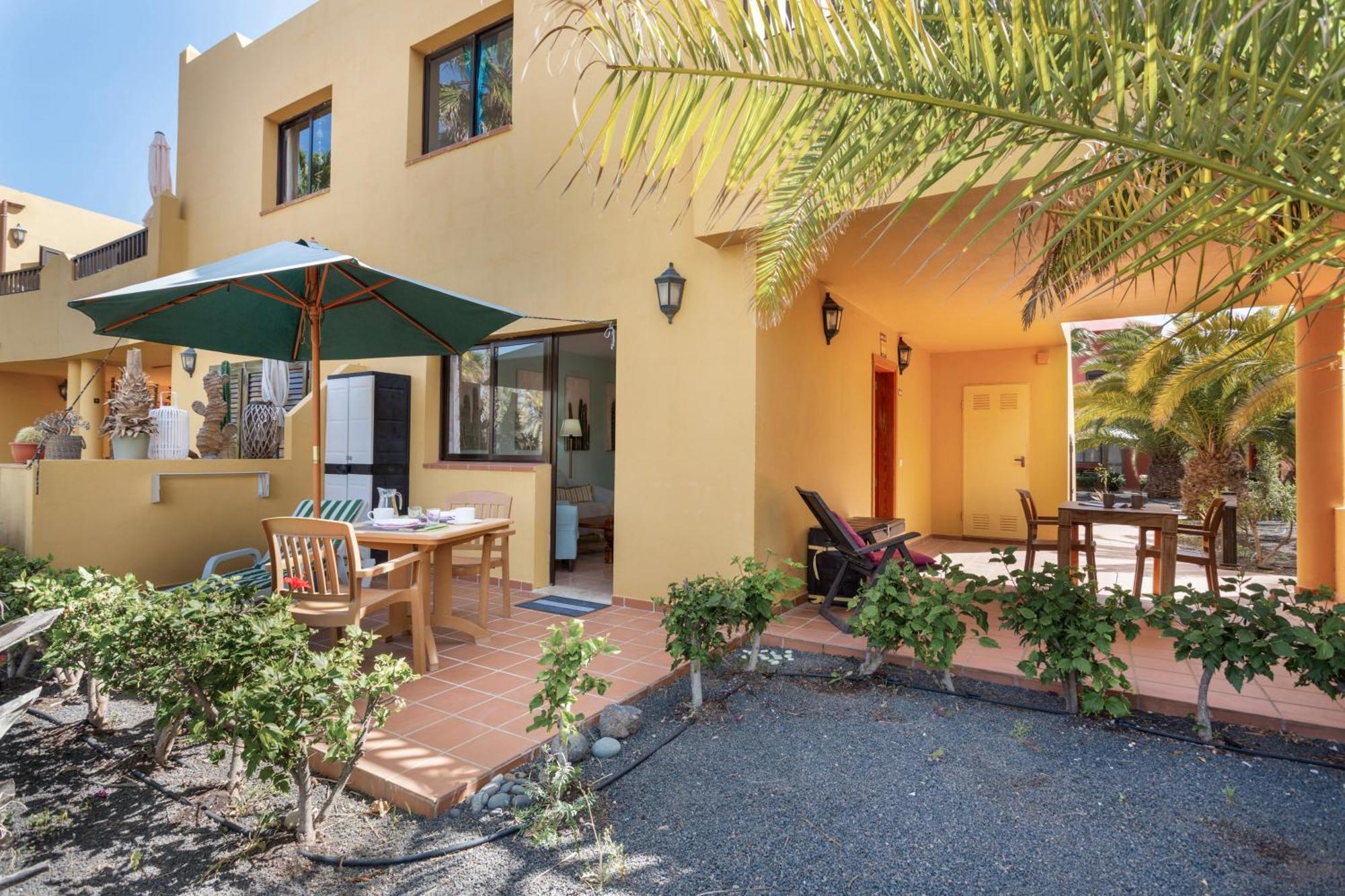 Oasis Bahia Fronte Piscine Apartment *