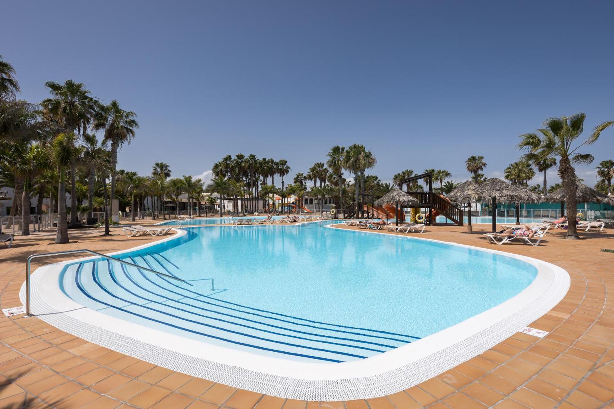 Apartment Home2book Dreamy In Corralejo, Terrace & Pool