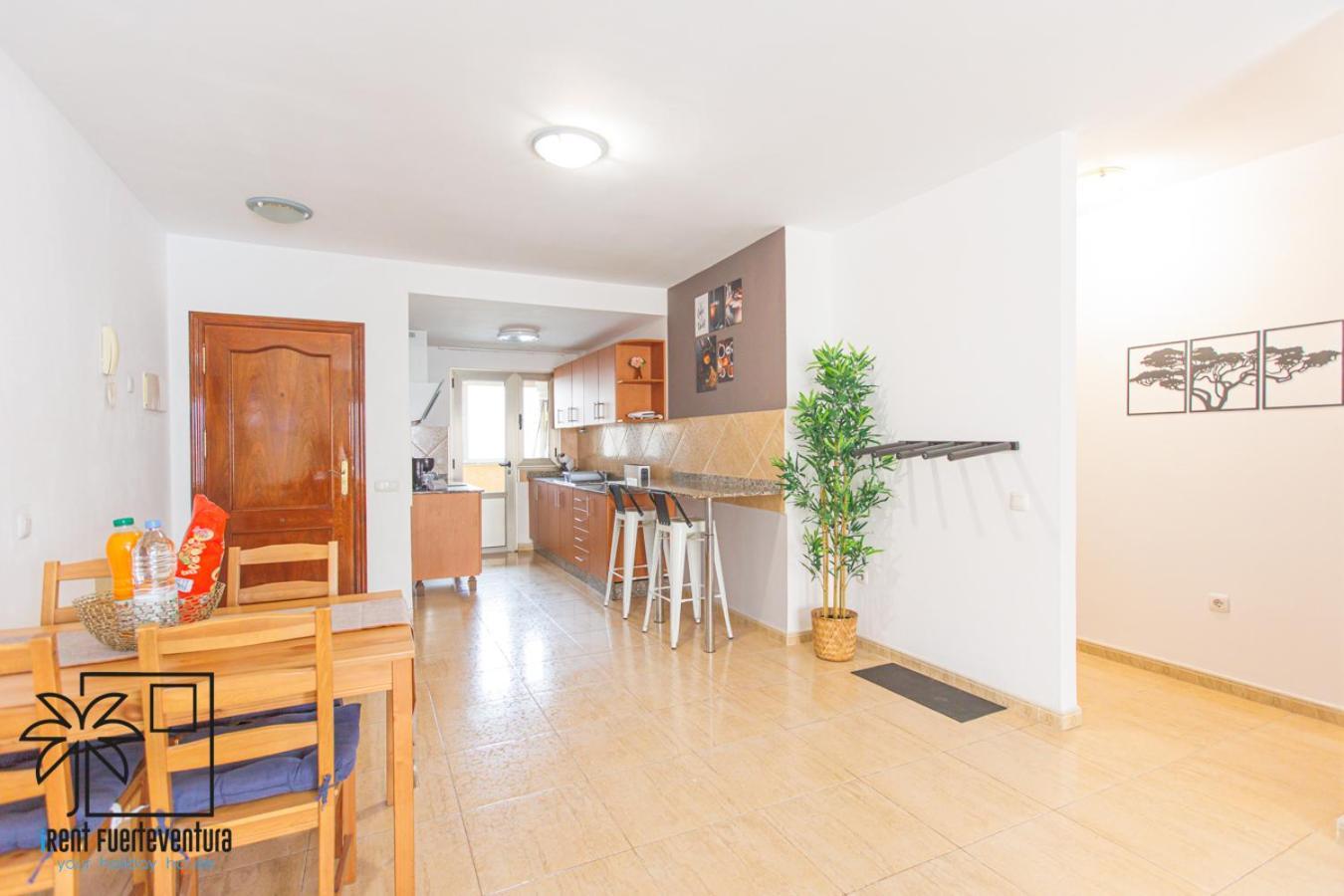 Bristol Shore Rooftop Pool And Sea View Apartment Corralejo