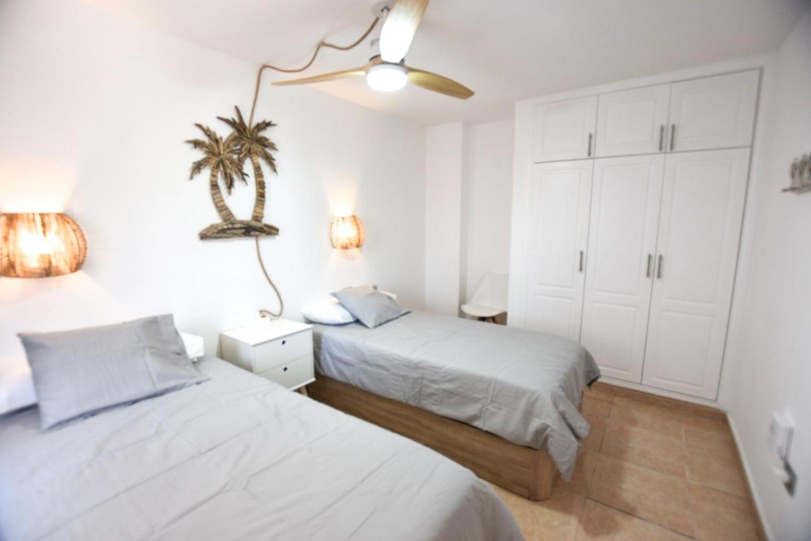 Book Jet - Oasis Dunas Premium Corralejo