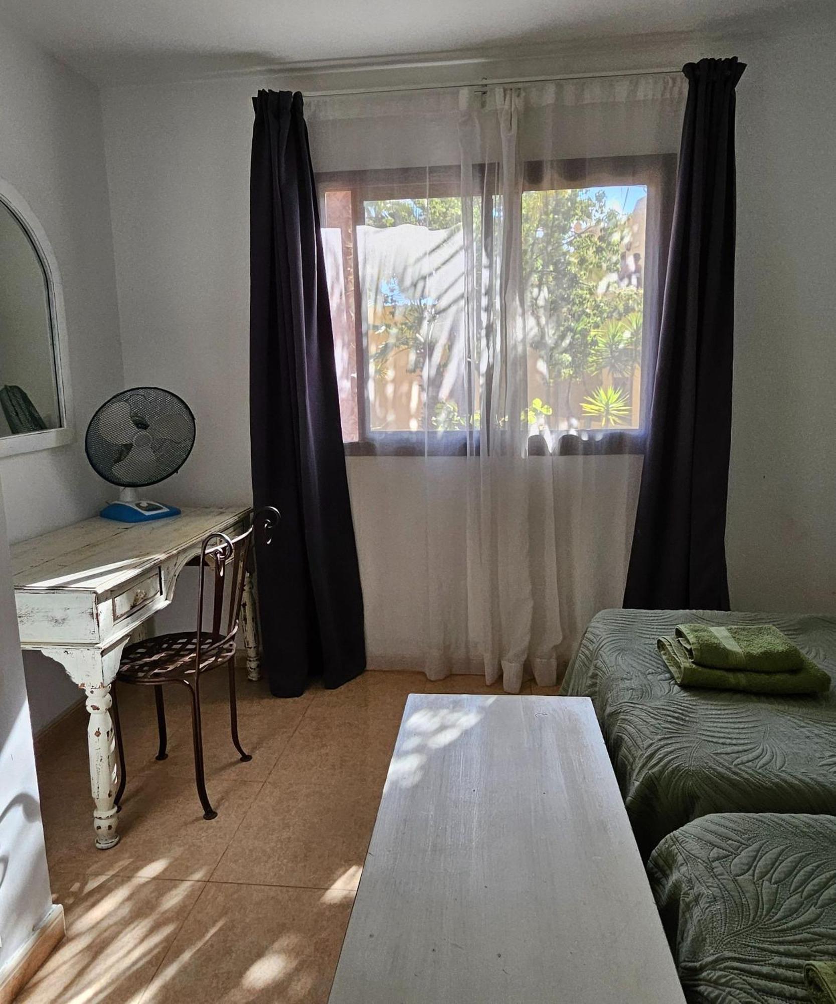 Tamarindo Piscinas De Agua Salada Fibra Optica Apartment Corralejo