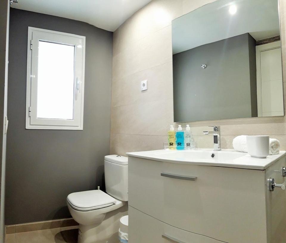 Luxury Apartment *