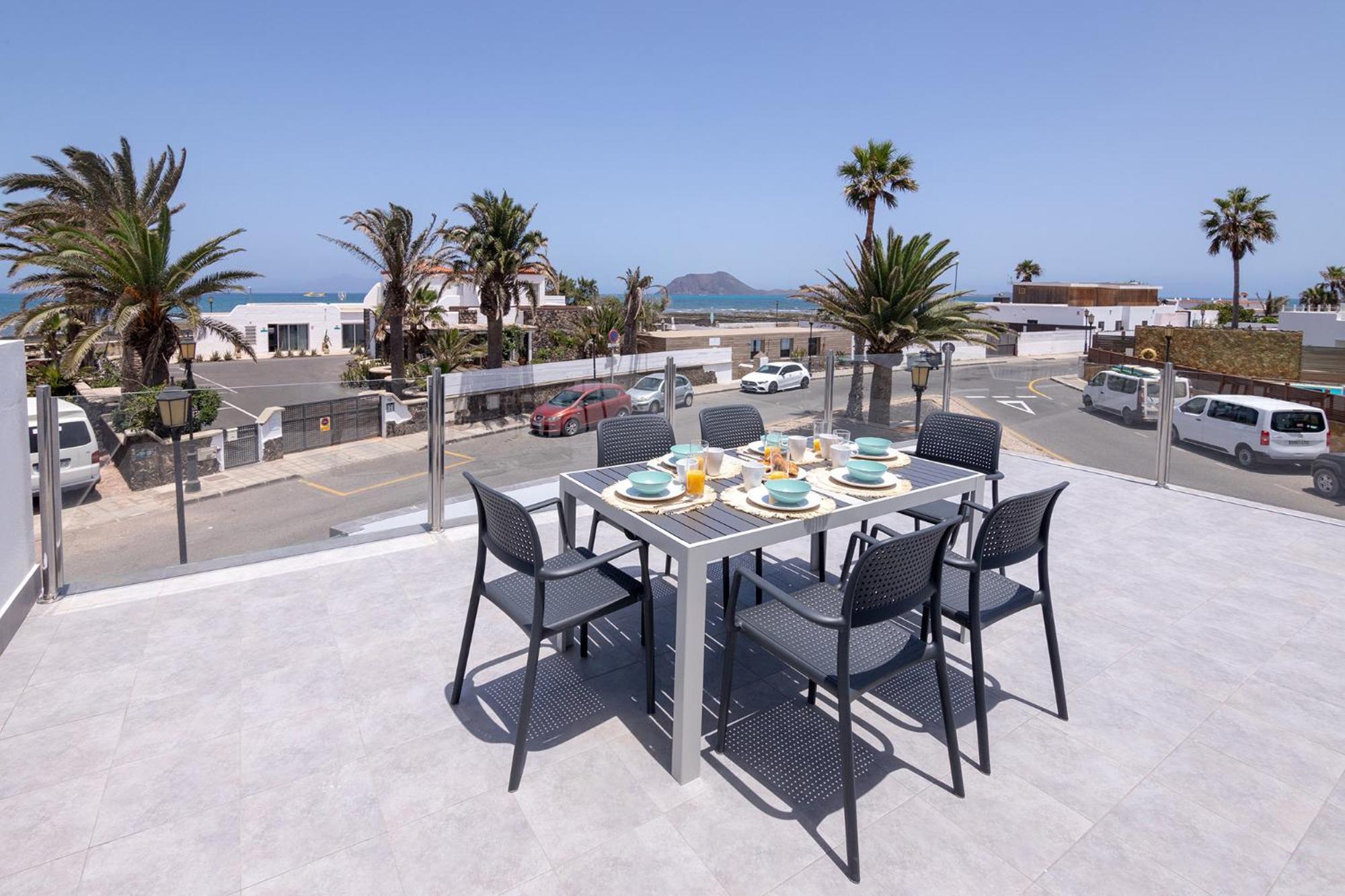 Apartment Poris 2 Beachfront Corralejo By Holidays Home Corralejo