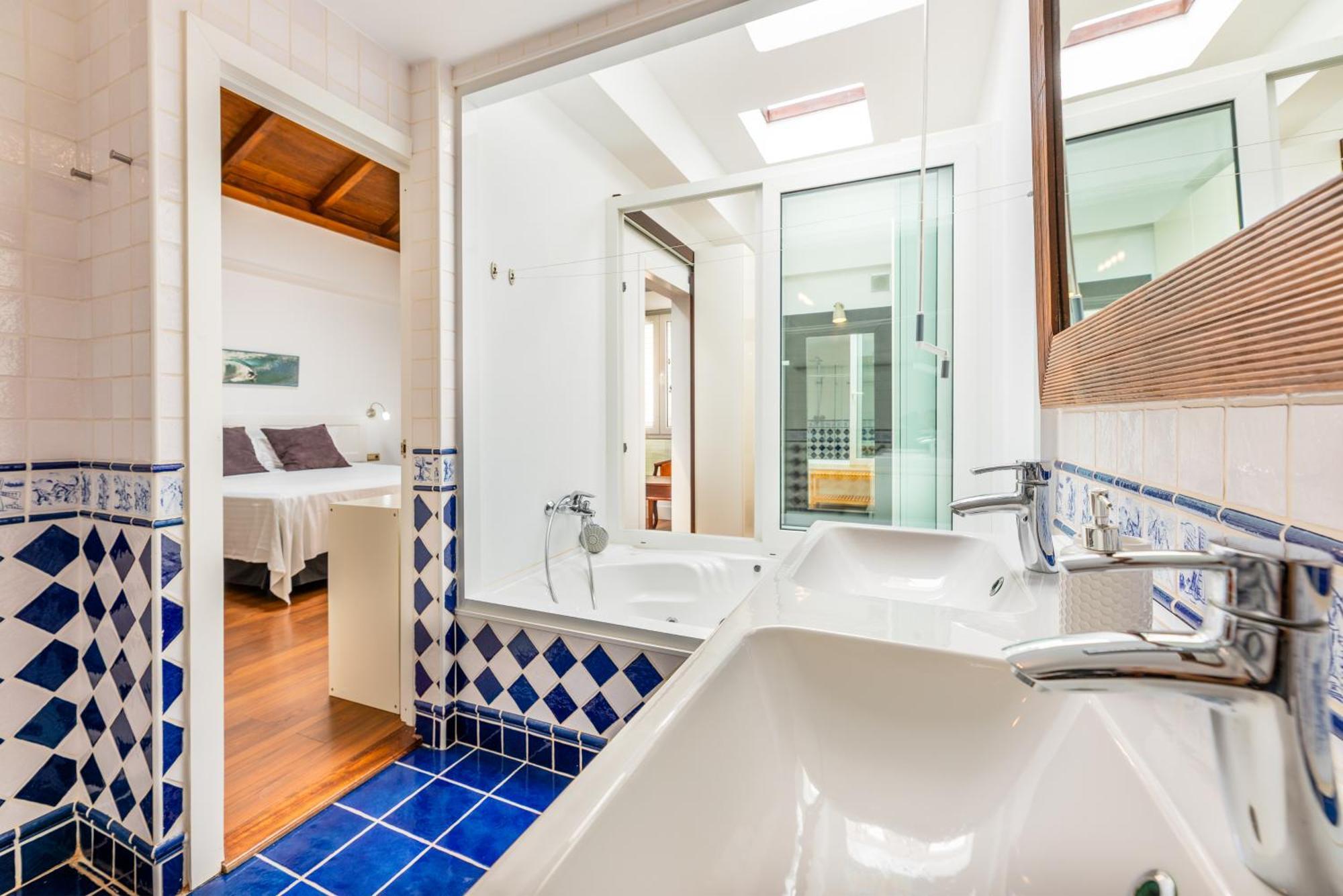 Villa Oasis Beachfront By Holidays