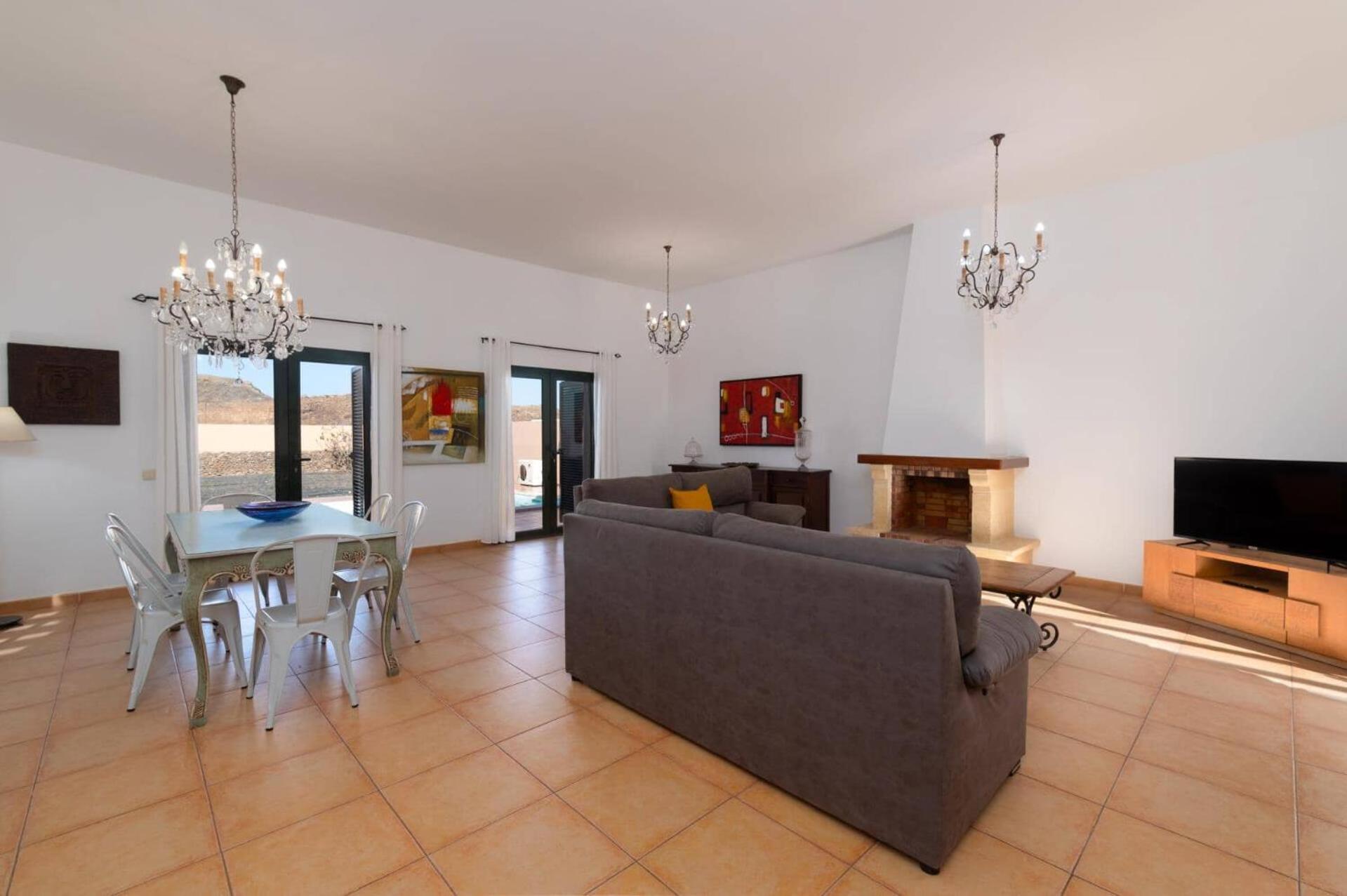 Villa Palm View By