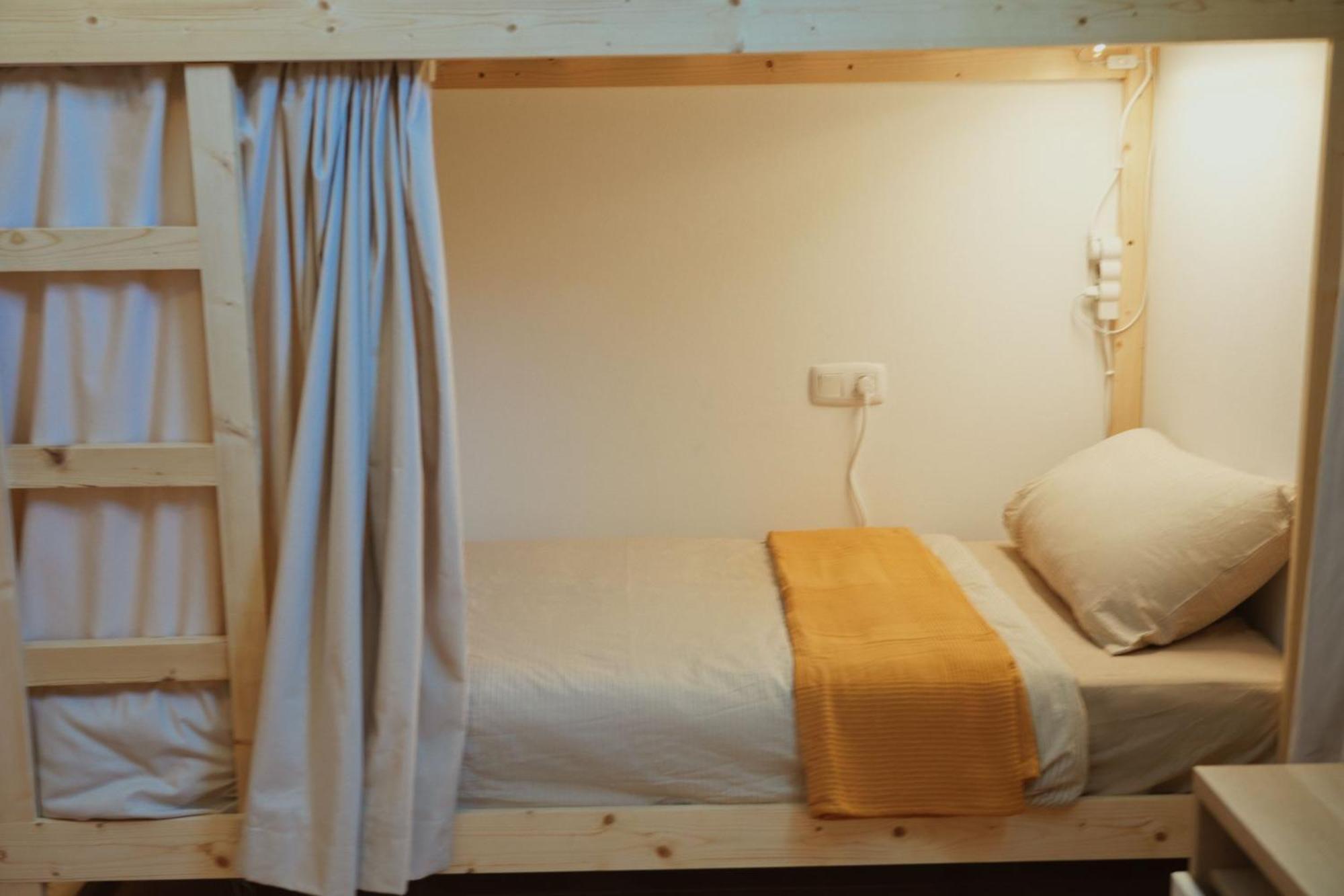 Hostel Blueadventure Surf House *