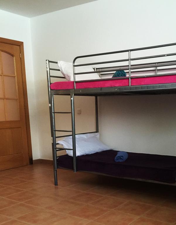 Bhavana Surf House 2*