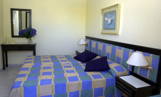 Atlantic Garden Mate Hotel 3*