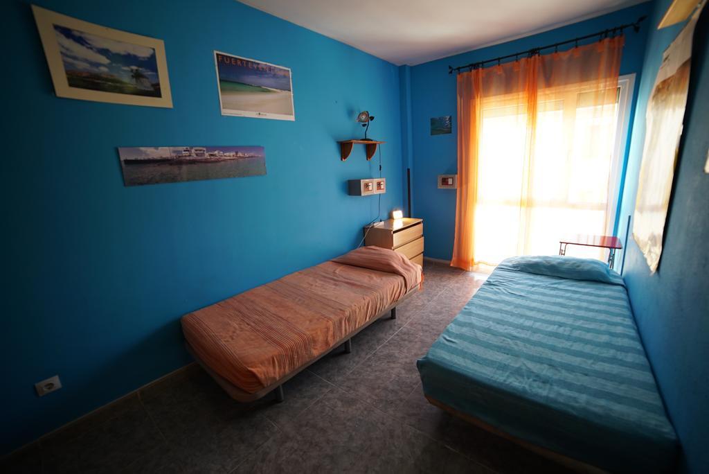 Lorenzo's Bed & Surf