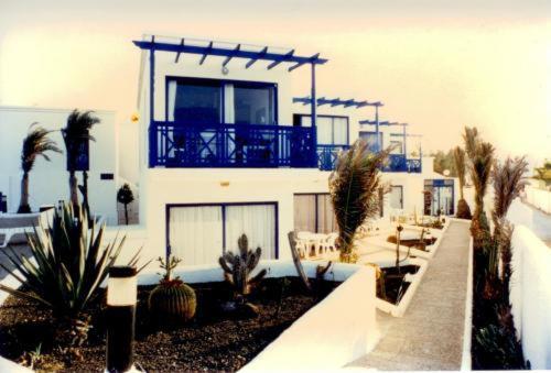 Las Gaviotas
