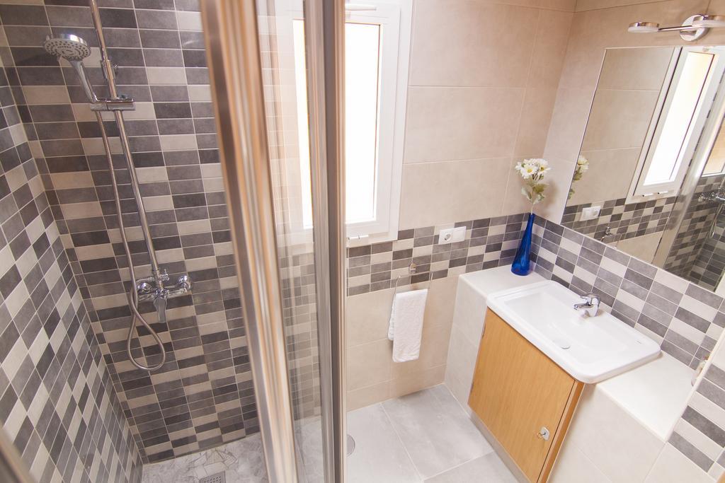 Anju Delfines Bravo's Apartamento *