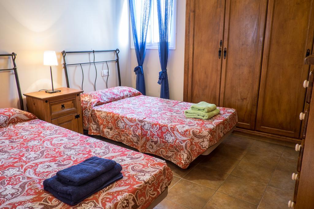 Amazing Duplex 3 Bedrooms Good Wifi With Terrace & Bbq Apartment