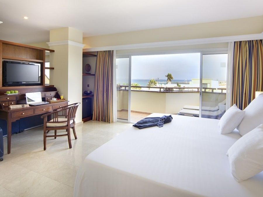Barcelo Bay - Adults Only Hotel Corralejo
