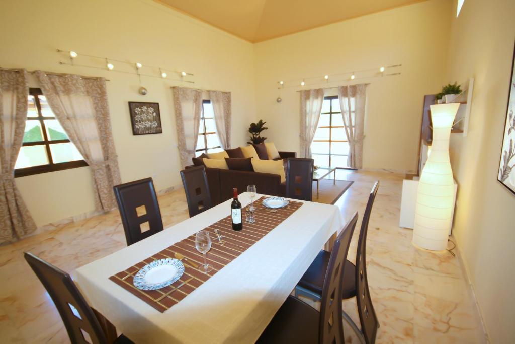 Villa Holiday Vista *
