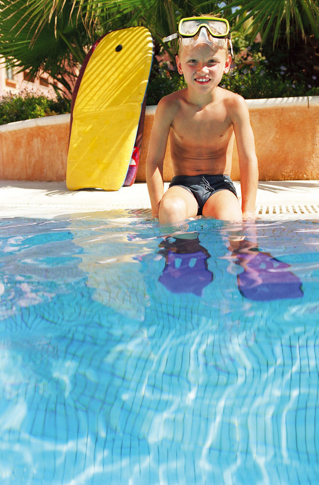 Barcelo Sands 4*