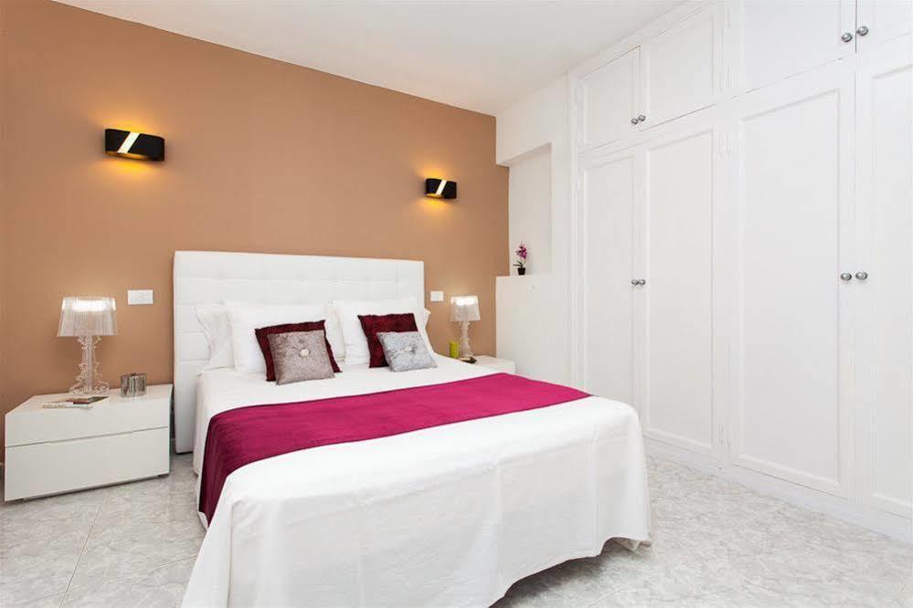 Villa Aries *