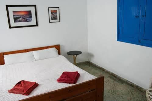 Albergue Sol Y Mar Surf Camp Corralejo